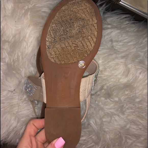 NWOT Gianni Bini rhinestone sandal - Picture 3 of 3